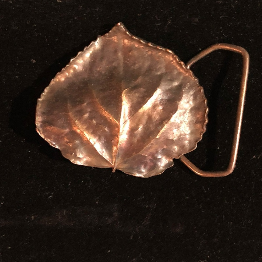 Bergamot Brass Works Textured Brown Leaf Brooch with Organic Design